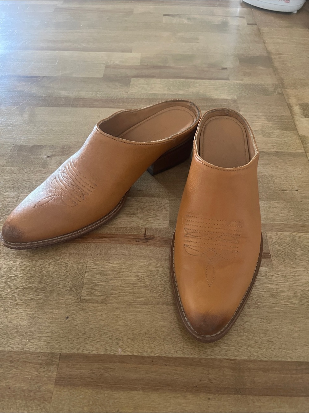 Tecovas Caramel Leather Slip-On Mules - Picture 2 of 4
